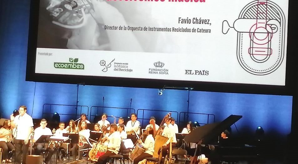 Lee más sobre el artículo Orquesta Cateura de Paraguay en el Teatro Real de Madrid